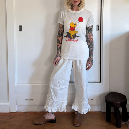 Vintage 1970s Disneyland Winnie the Pooh White T-Shirt Disney Collectable
