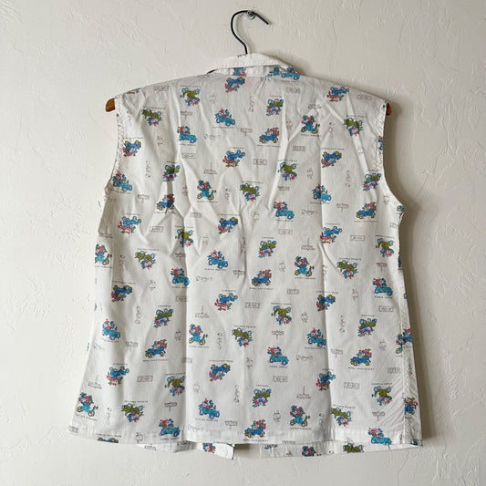Vintage 1950s Antique Car Print Sleeveless Shirt