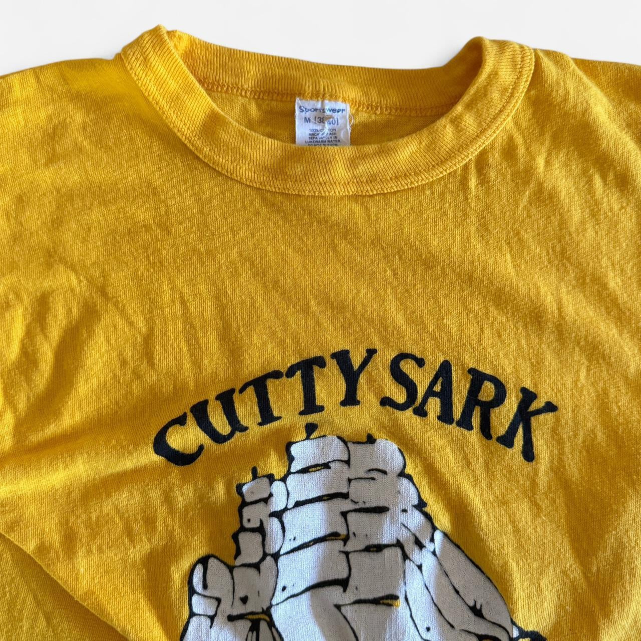 Vintage 1970s Yellow Cutty Sark Graphic T shirt