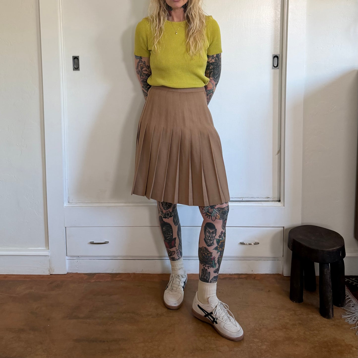 Vintage 1980s Camel Tan Wool Pleated Skirt