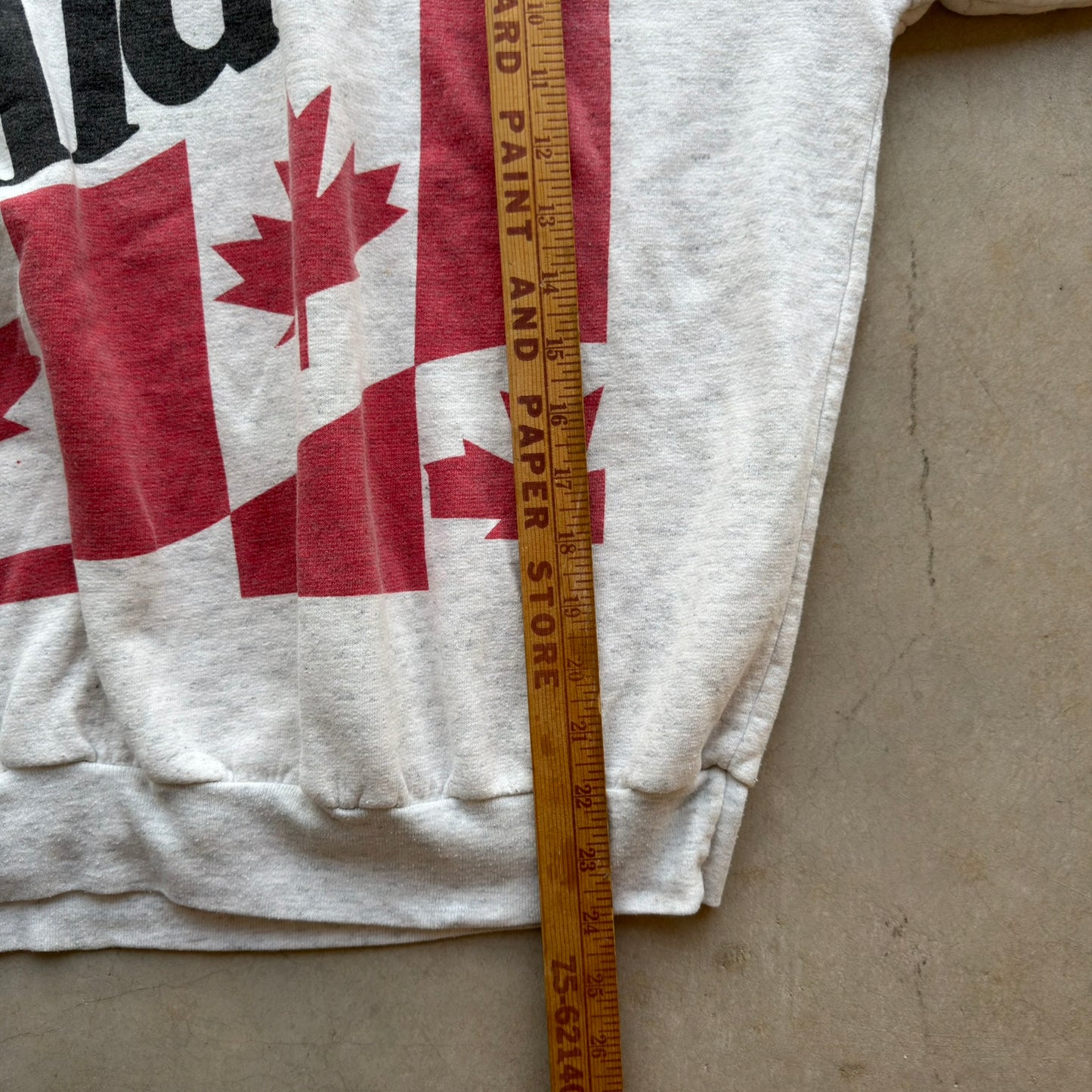 Vintage Canada Flag Graphic Hoodie Ash Grey XL 50/50 Souvenir Sweatshirt