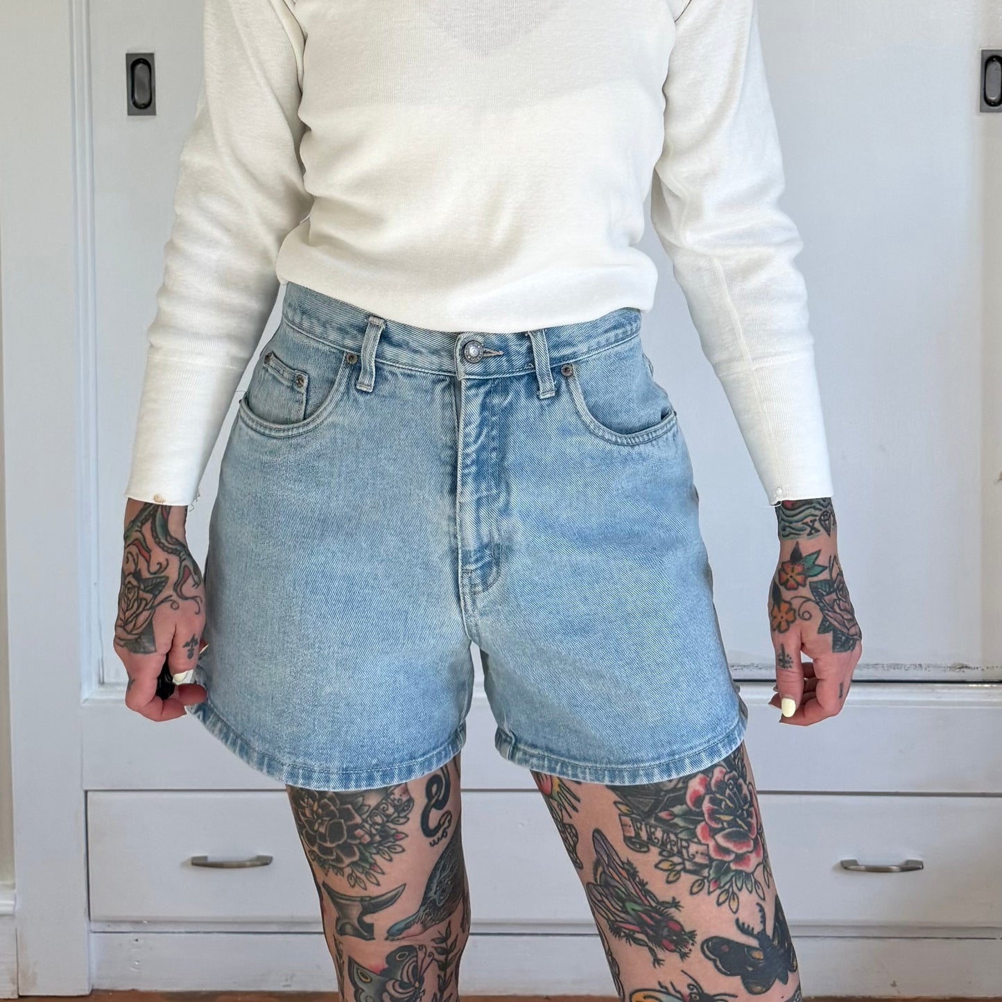 Vintage 1990s Halston Jeanswear High Waisted Light Wash Denim Shorts