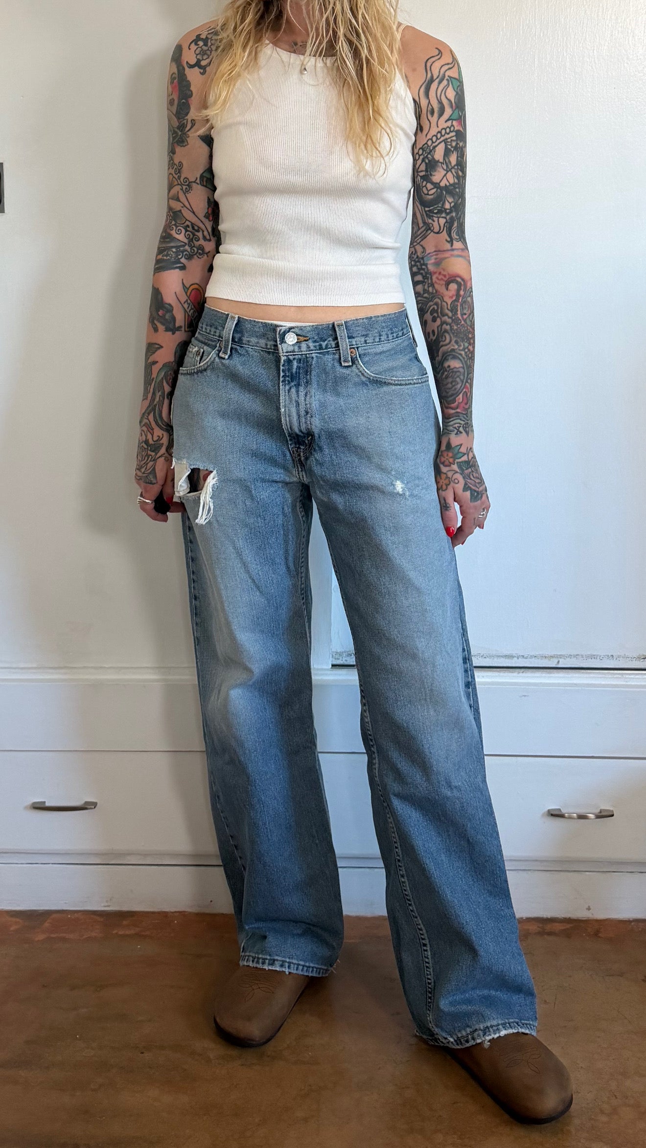 Vintage Y2k Levis 529 Light Wash Distressed Baggy Straight Leg Jeans