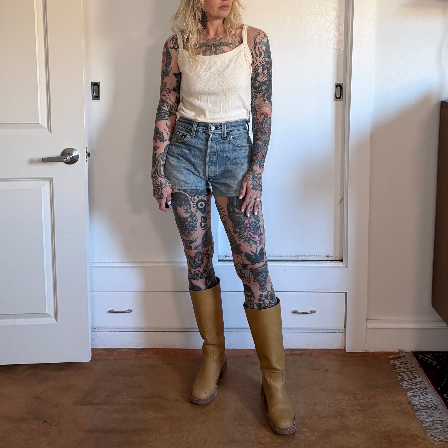 Vintage 1990s Levi's 501 selvedge red line blue denim shorts