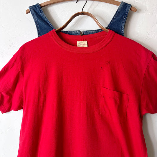 70s Red distressed pocket tee