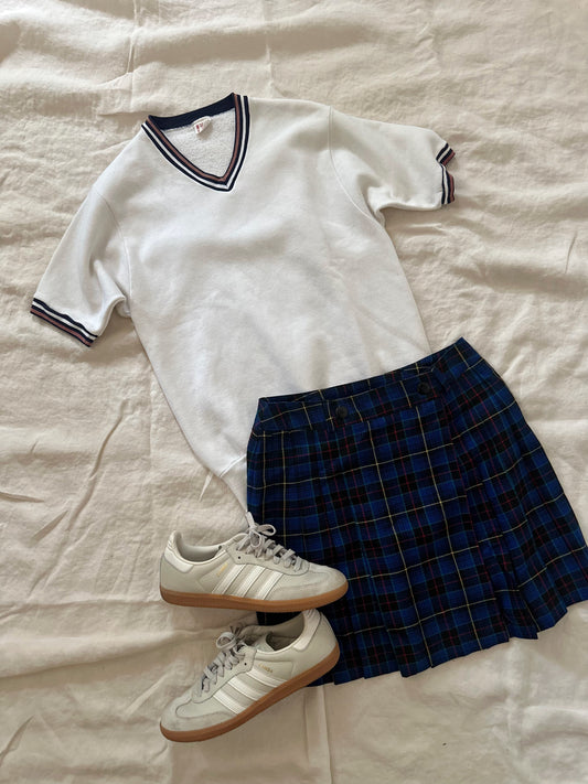 Vintage 1960s Penneys Towncraft V Neck Sweatshirt