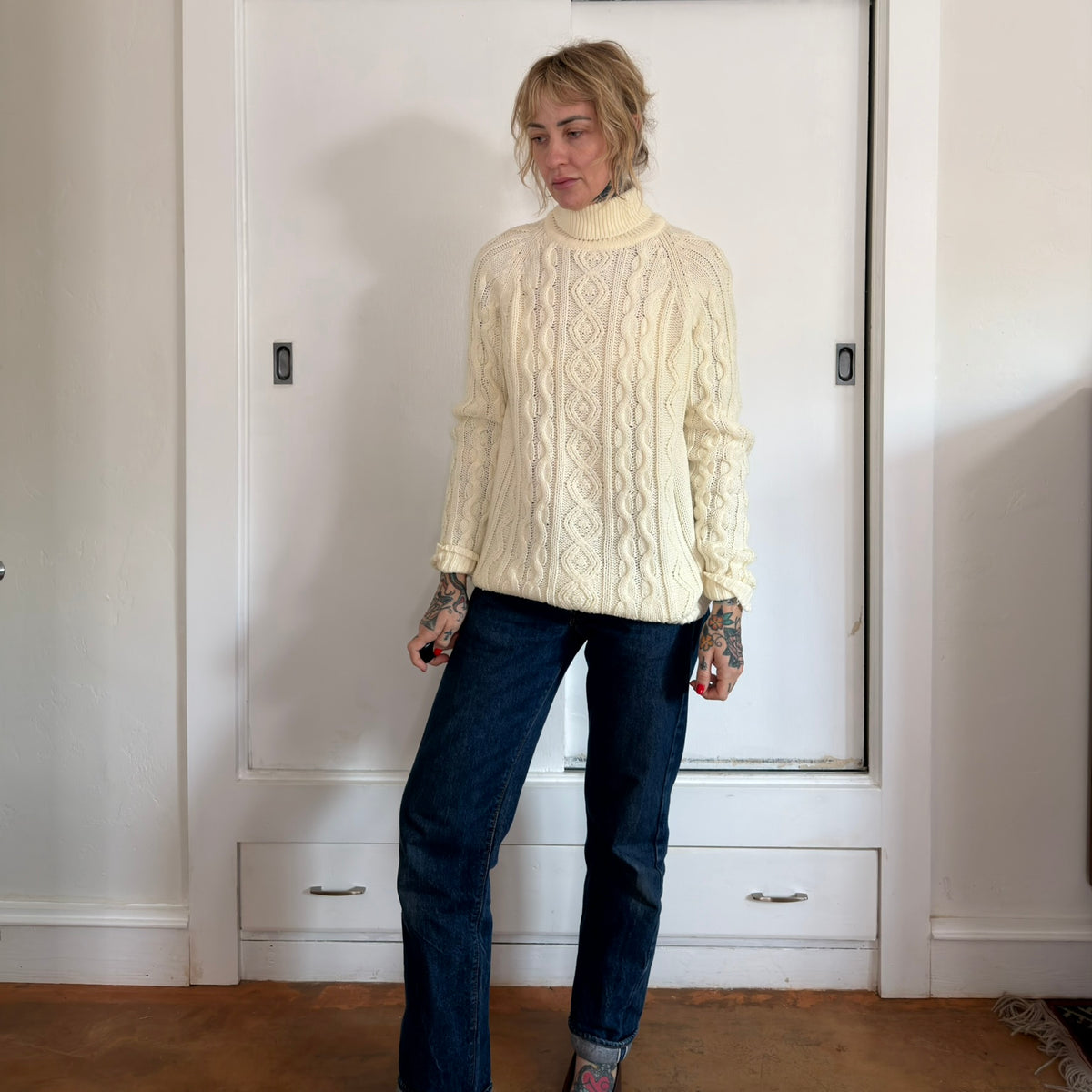 Vintage Kings Road Sears Cable Knit Turtleneck Sweater Cream Acrylic Mens M