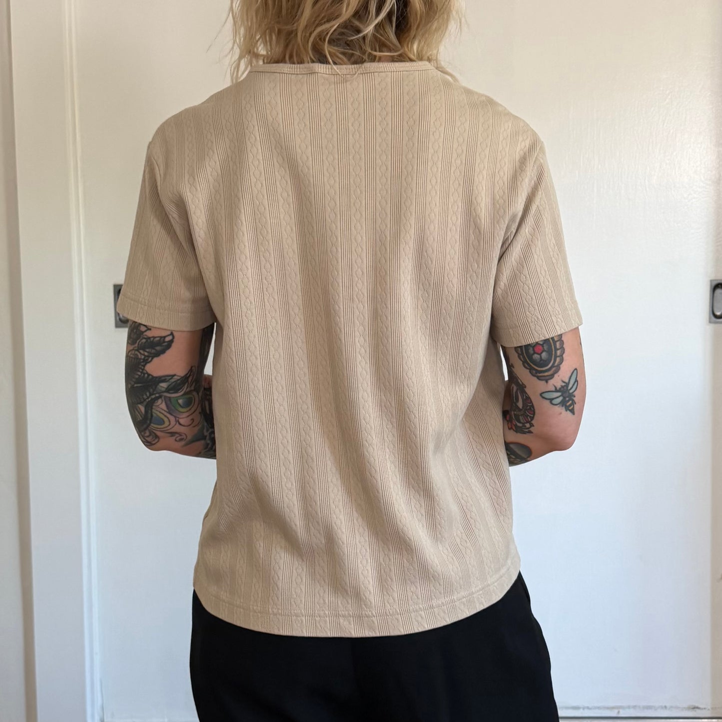 Vintage Basic Editions Beige Cable Knit Textured Short Sleeve Shirt
