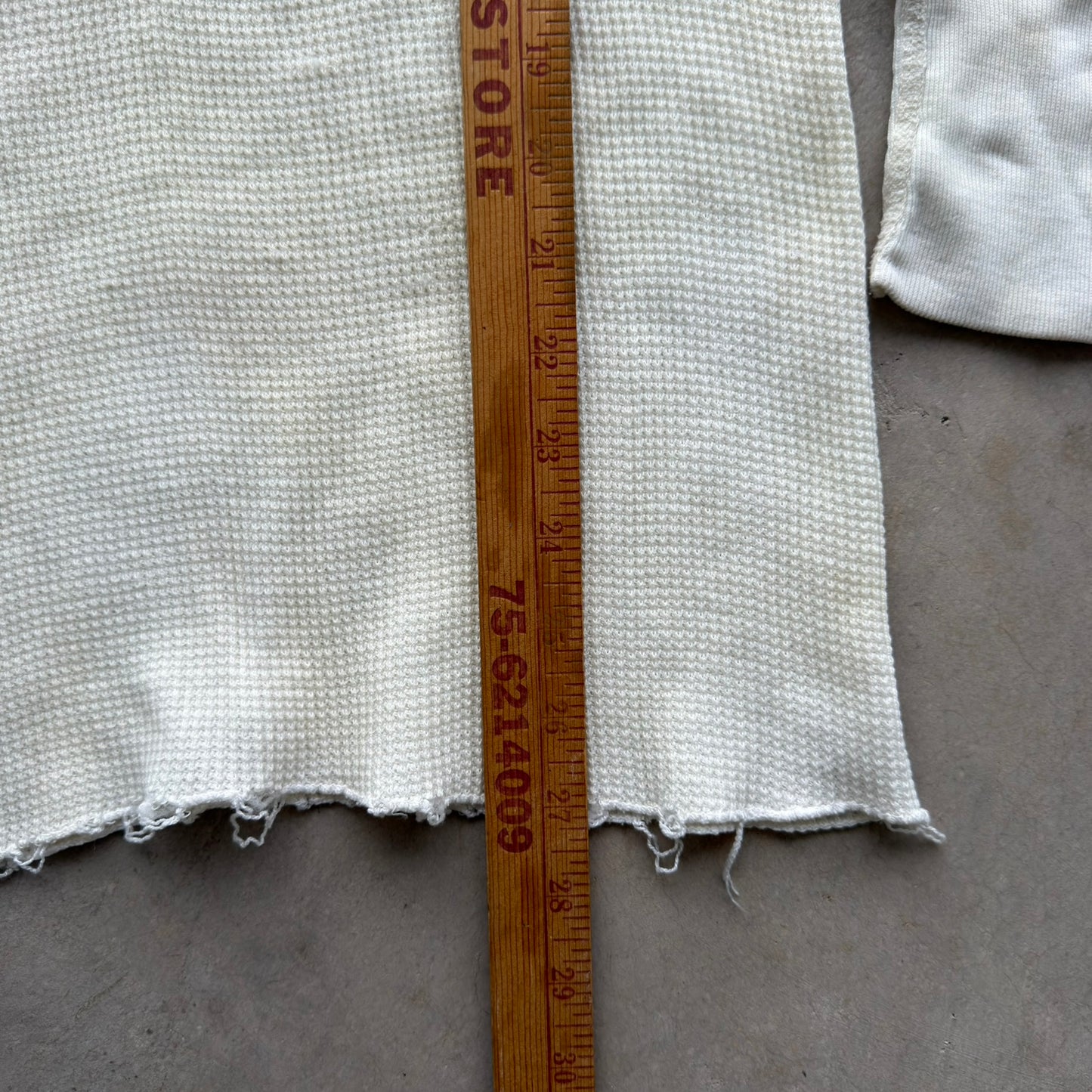 Vintage Montgomery Ward Thermal Shirt Waffle Knit Distressed Cream Large 42-44