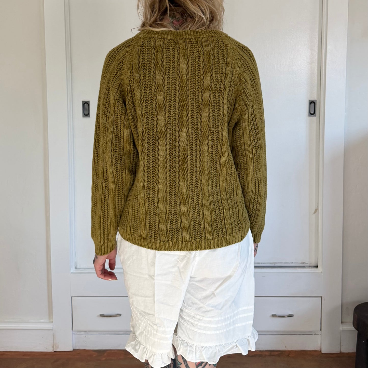 Vintage 1990s Olive Green Cable Knit Sweater
