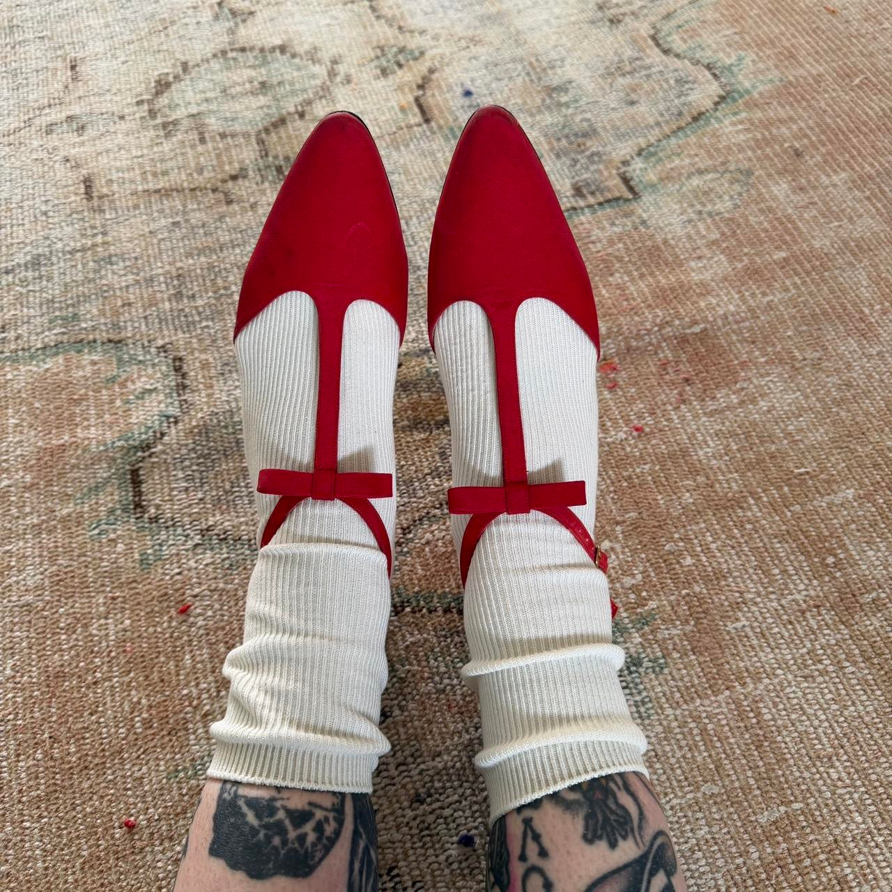 Vintage Kenneth Cole New York Red Satin T-Strap Bow Heels Made in Italy Size 7