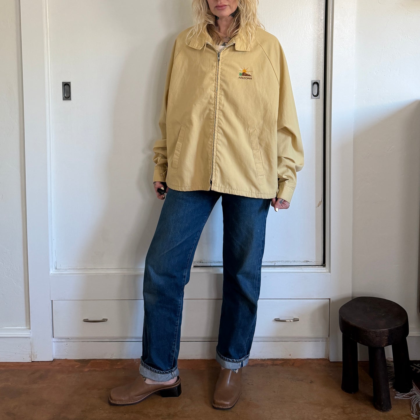 Vintage King Louis Pro Fit Jacket Tan with Arizona Desert Embroidery