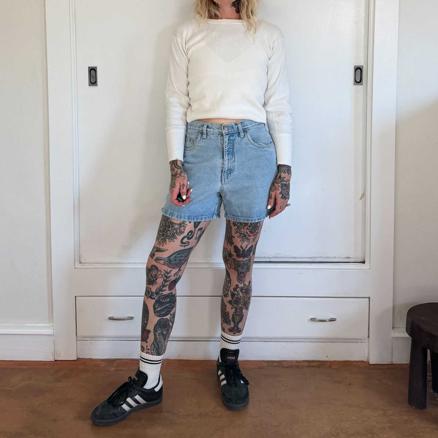 Vintage 1990s Halston Jeanswear High Waisted Light Wash Denim Shorts