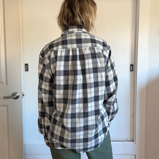 Vintage 1990s LL Bean Blue Mac flannel white black plaid flannel long sleeve shirt