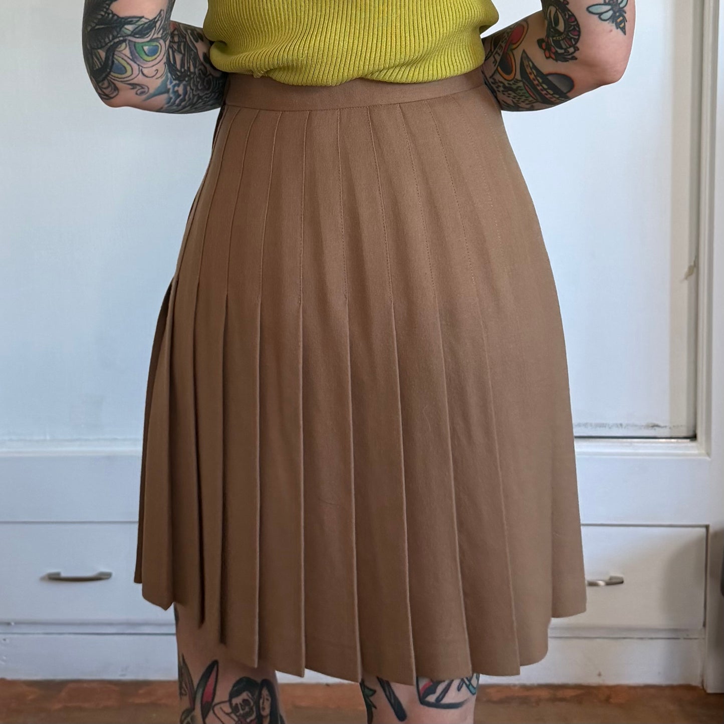 Vintage 1980s Camel Tan Wool Pleated Skirt