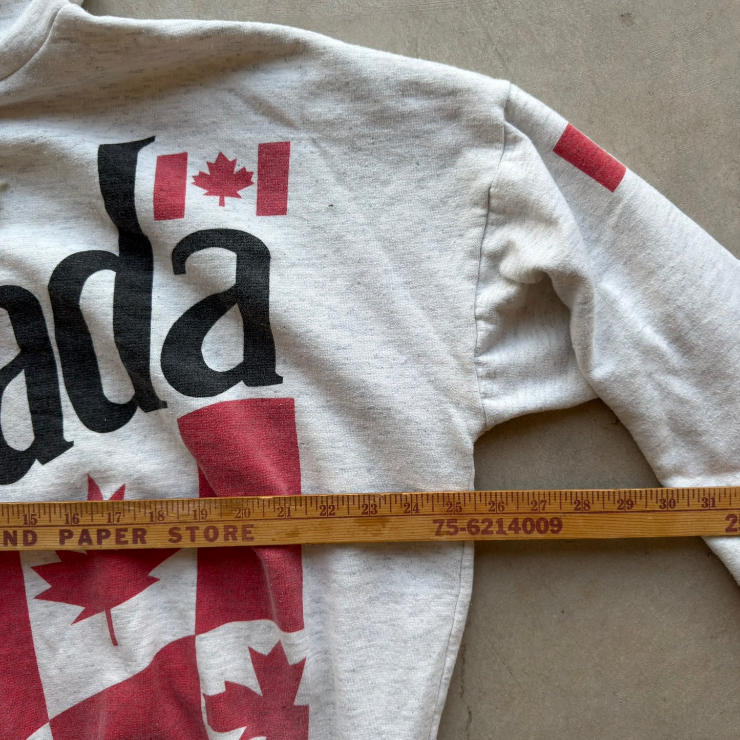 Vintage Canada Flag Graphic Hoodie Ash Grey XL 50/50 Souvenir Sweatshirt