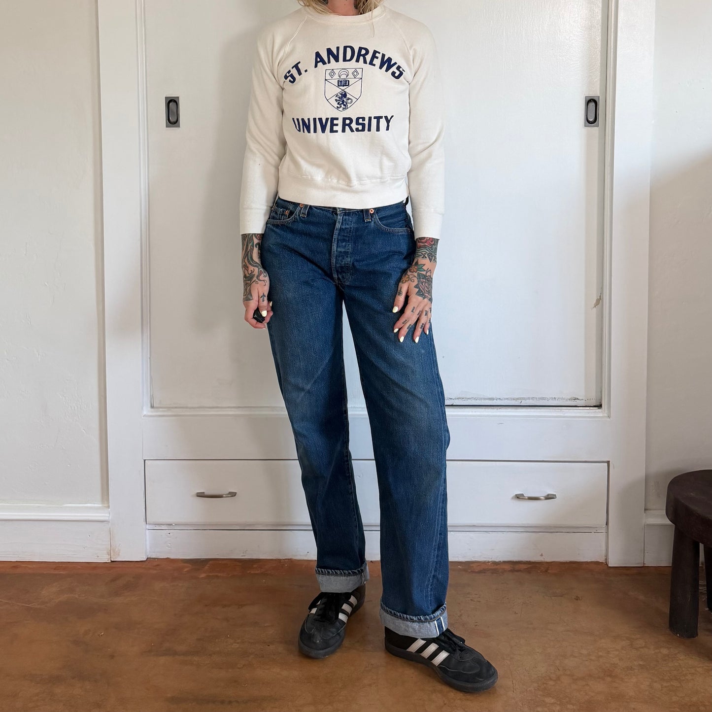 Vintage St Andrews University Sweatshirt Crest Raglan Pullover