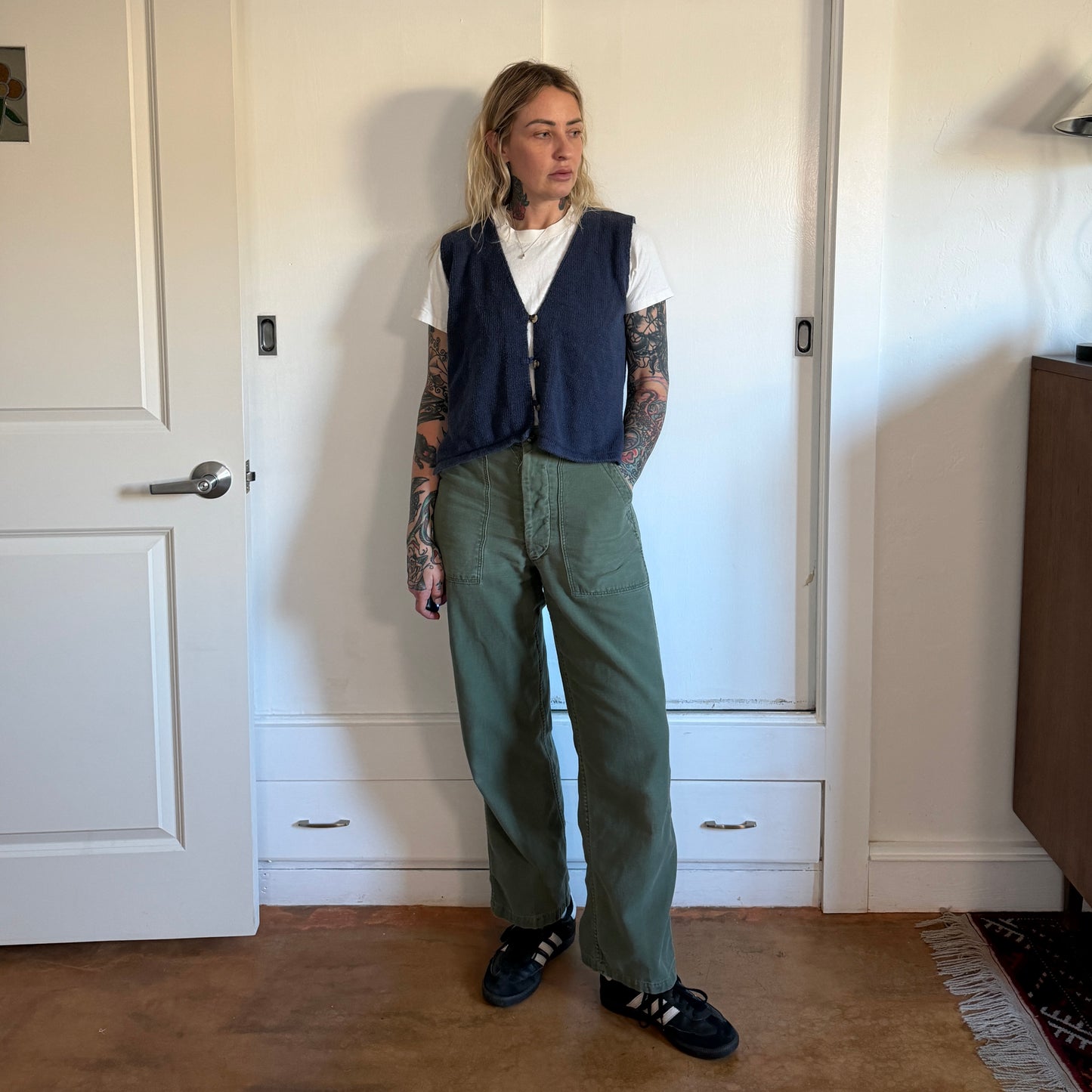 Vintage 1990s Segue knit navy blue button down vest