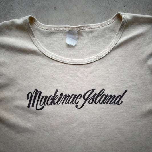 Vintage 1970s Mackinac Island Baby Tee Cream Graphic Souvenir T-Shirt