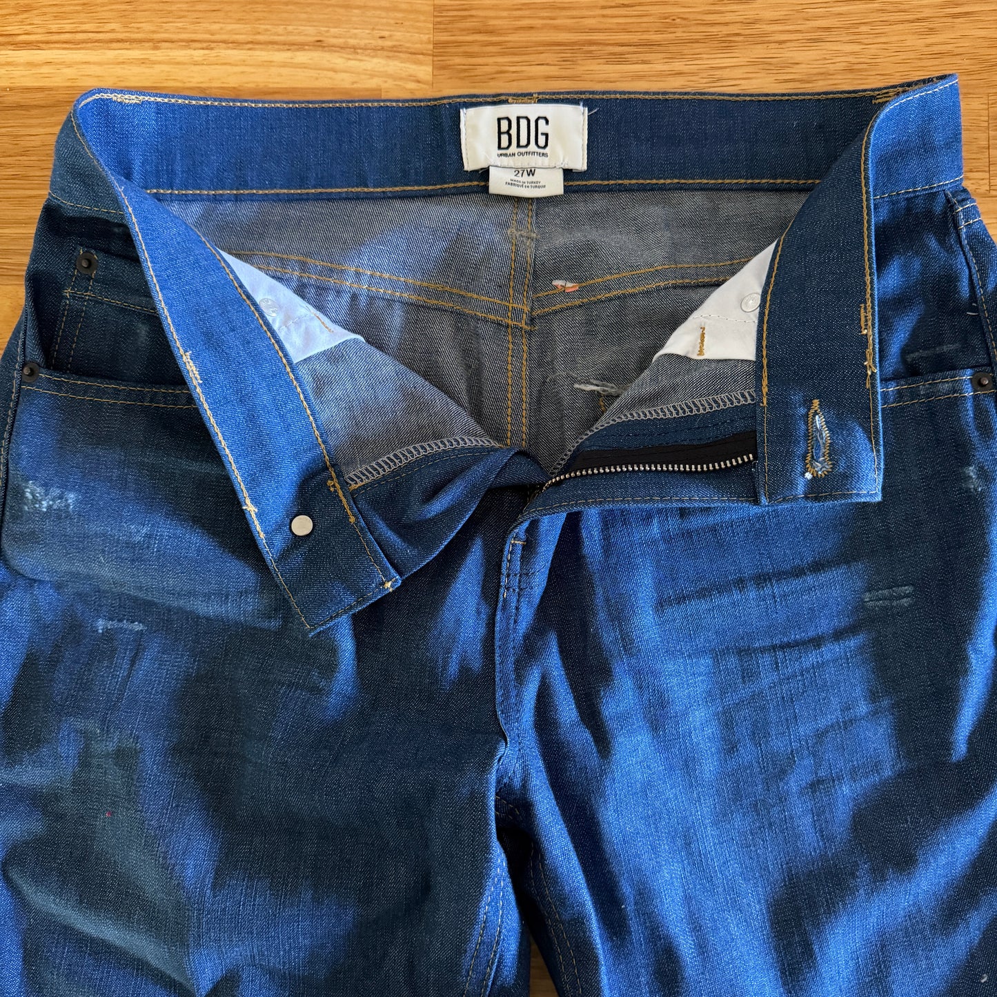 Urban Outfitters NWT BDG Jet Twisted Straight Leg Jean in Indigo