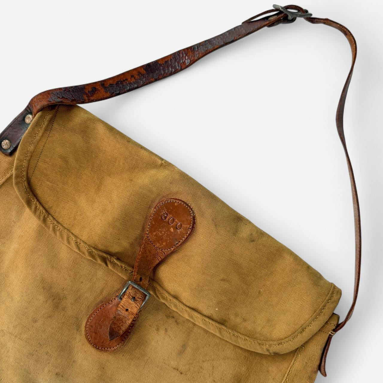 Vintage 1950s Duckhead Fishing Bag